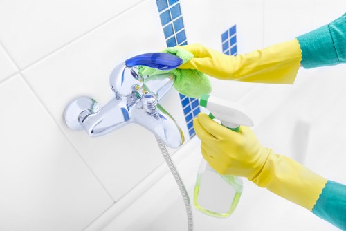 Stain removal steps for mattress cleaning at home